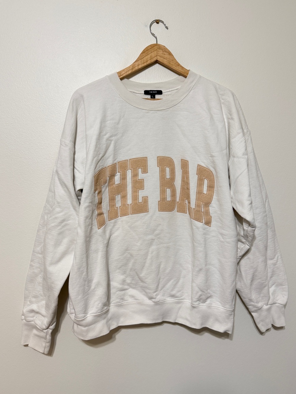 The Bar Varsity Crewneck Sweatshirt Size Large - Picture 7 of 7